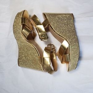 Nine West Gold Metallic Sparkly Wedges